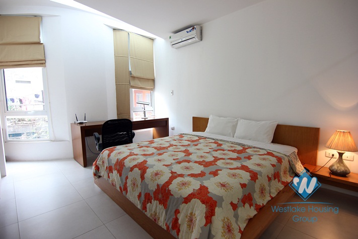 Big one bedroom apartment for rent in Ba Dinh district, Ha Noi